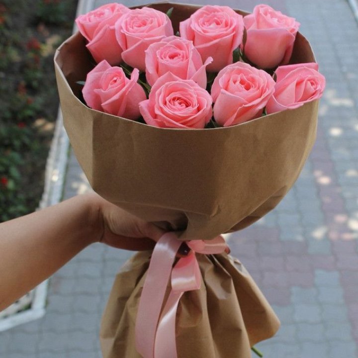 9 розовых роз в Саранске