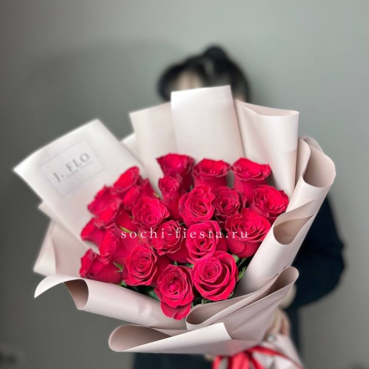 21 красная роза  в Саранске