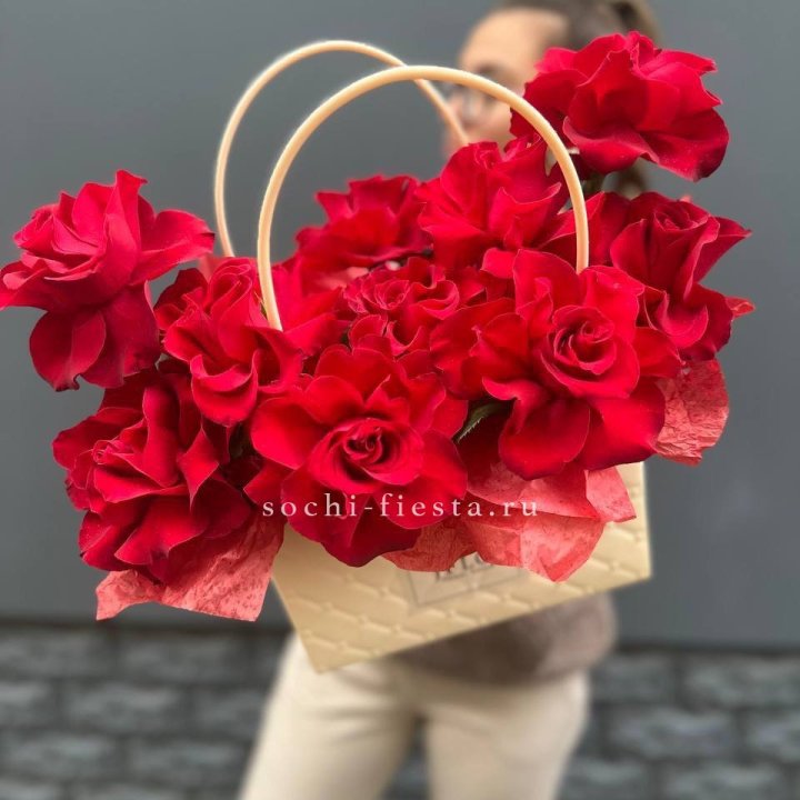 Французские розы в сумочке в Саранске