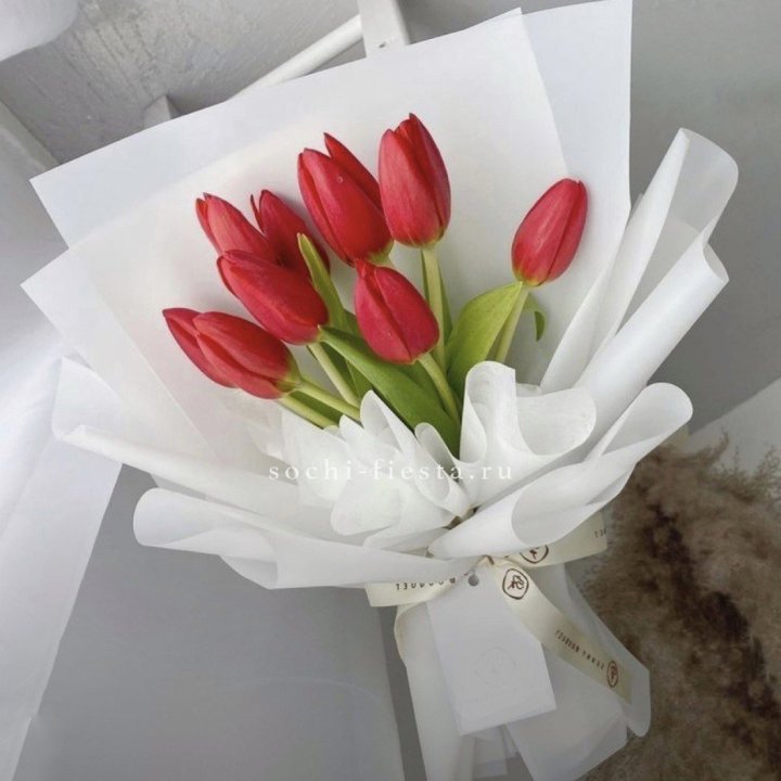 Букет красных тюльпанов в Саранске